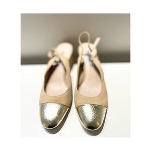 Stuart Weitzman Tan and Gold Heels